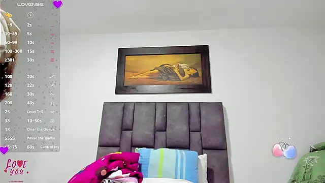 Vahiolet smith online show from April 10, 2026, 3:02 am