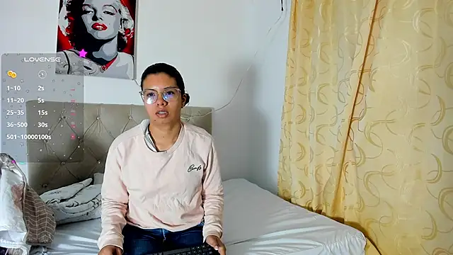 Vahiolet smith online show from October 2, 2025, 3:10 am