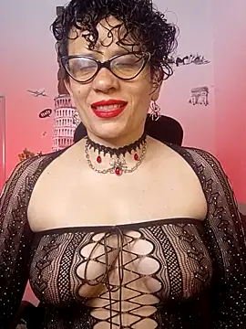 Snapshot of Daneshka_naughty chatting on February 26, 2025, 1:25 am Daneshka naughty online show from February 26, 2025, 1:25 am