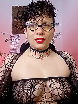 Snapshot of Daneshka_naughty chatting on February 12, 2025, 2:56 am Daneshka naughty online show from February 12, 2025, 2:56 am