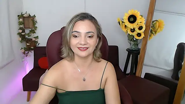 Ghada milf online show from July 6, 2026, 10:45 pm