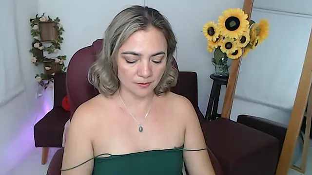 Ghada milf online show from June 8, 2026, 9:26 pm