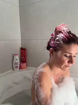 Snapshot of Babyfantasy83 chatting on October 14, 2025, 11:33 am Babyfantasy83 online show from October 14, 2025, 11:33 am