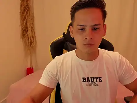 JANER 03 online show from January 15, 2026, 1:36 pm