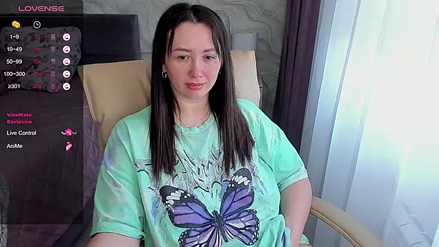 Kendra SXY online show from April 16, 2026, 2:56 am