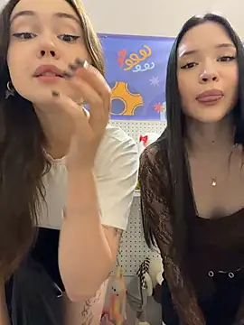 Peachy Dream online show from July 23, 2026, 2:24 pm