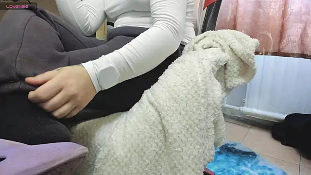 Queen Sport online show from November 16, 2025, 9:14 am