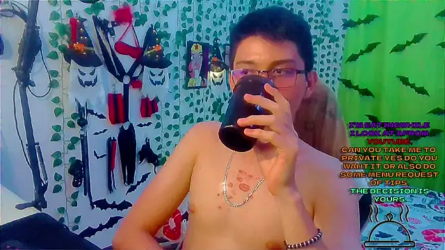 Snapshot of Andy_gray chatting on October 27, 2025, 11:38 pm Andy gray online show from October 27, 2025, 11:38 pm