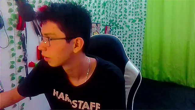 Snapshot of Andy_gray chatting on October 25, 2025, 12:43 am Andy gray online show from October 25, 2025, 12:43 am