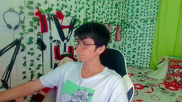 Snapshot of Andy_gray chatting on January 9, 2026, 3:08 pm Andy gray online show from January 9, 2026, 3:08 pm