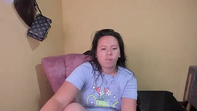lauraguzman online show from May 30, 2026, 6:31 am