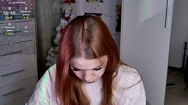 Snapshot of ValBae chatting on February 16, 2026, 10:29 pm ValBae online show from February 16, 2026, 10:29 pm