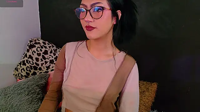 miluv19 online show from July 18, 2026, 8:39 pm