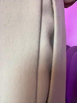 AbyThompson online show from April 9, 2026, 12:11 pm