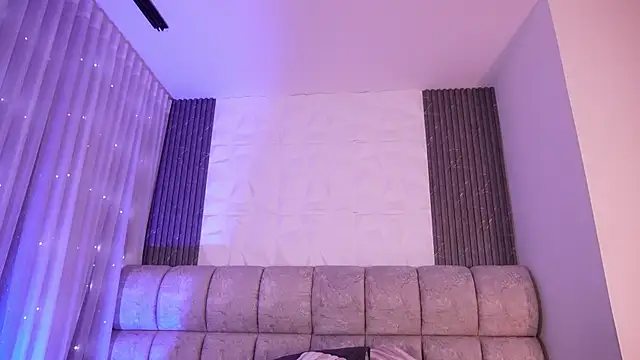 Godess Scarlett77 online show from April 1, 2026, 3:08 am