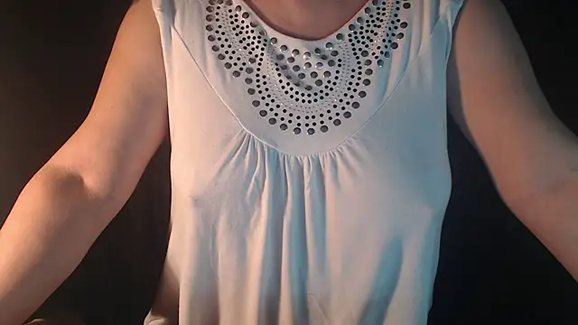 1BECHA1 online show from November 17, 2025, 3:54 am