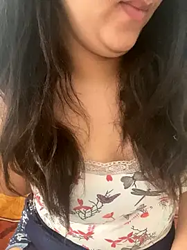 Snapshot of yassminsexy22 chatting on November 18, 2025, 12:30 pm yassminsexy22 online show from November 18, 2025, 12:30 pm