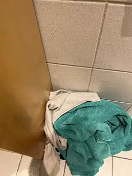 Michaela1222 online show from April 6, 2026, 11:44 am