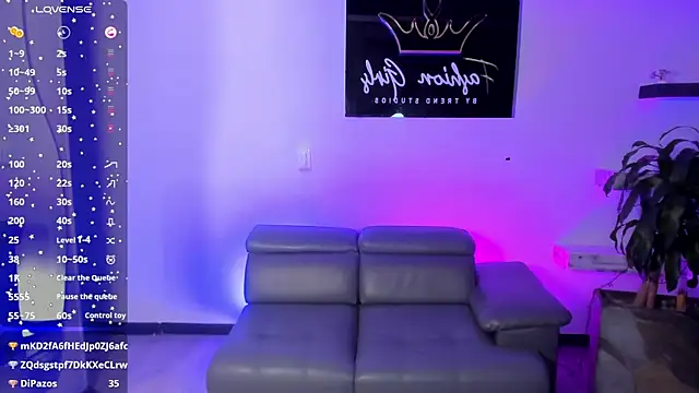 Snapshot of CamilaHarperr_ chatting on February 17, 2025, 11:22 pm CamilaHarperr  online show from February 17, 2025, 11:22 pm