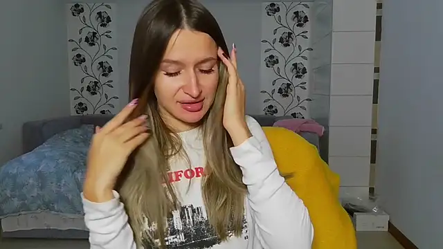 Submissive love online show from November 22, 2025, 12:59 pm