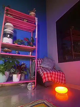 sweeet peach online show from April 9, 2026, 3:30 am