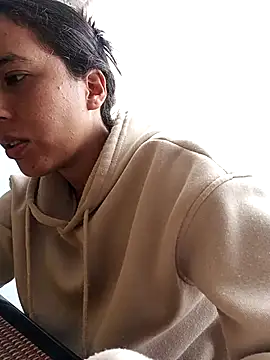 Snapshot of Bonny_Klote chatting on February 21, 2026, 5:15 pm Bonny Klote online show from February 21, 2026, 5:15 pm