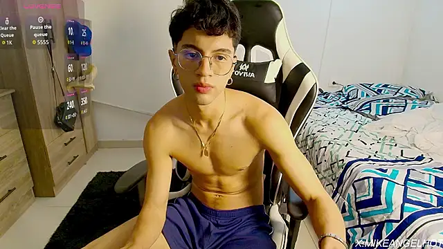 Angelligth online show from March 30, 2026, 3:41 am