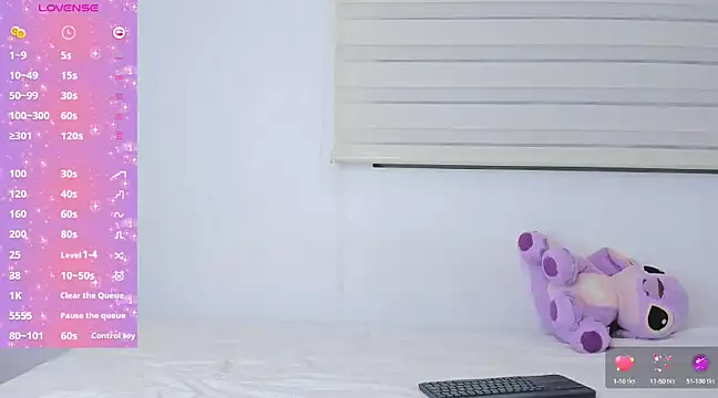 Snapshot of _violetadulce chatting on December 23, 2024, 3:40 am violetadulce online show from December 23, 2024, 3:40 am