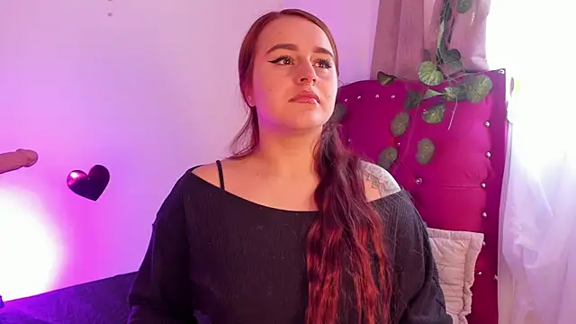 Snapshot of evy_orange1 chatting on March 3, 2025, 4:36 pm evy orange1 online show from March 3, 2025, 4:36 pm