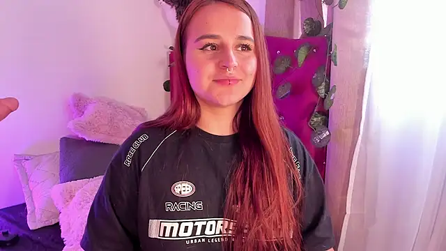 Snapshot of evy_orange1 chatting on January 28, 2025, 8:47 pm evy orange1 online show from January 28, 2025, 8:47 pm