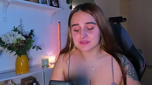 evy orange1 online show from March 1, 2026, 1:16 am