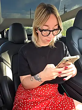 Giuliana baby online show from October 26, 2025, 8:48 am