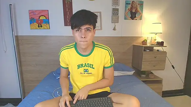 justinbiler online show from September 26, 2025, 1:07 pm