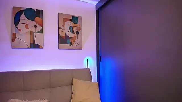 miaa saenz1 online show from April 17, 2026, 3:09 am