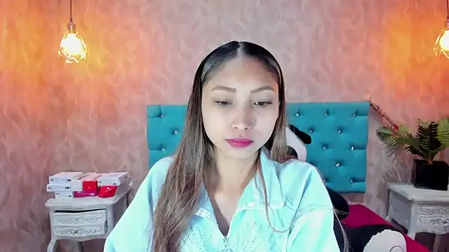 MadelineDoll online show from September 29, 2025, 1:50 pm