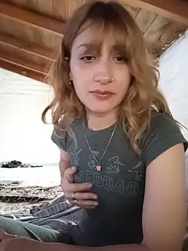 Viudanegraa online show from July 18, 2026, 2:36 pm