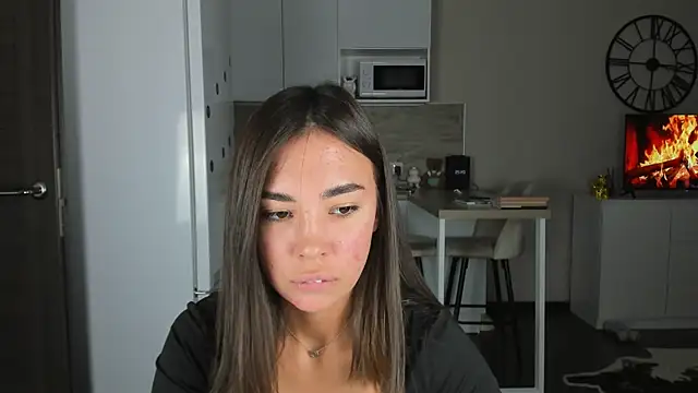 nilliluv online show from October 12, 2025, 1:29 am