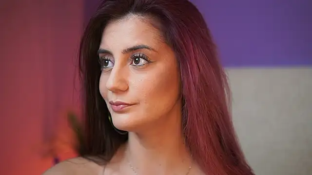 SabrinaHope online show from June 18, 2026, 8:58 pm