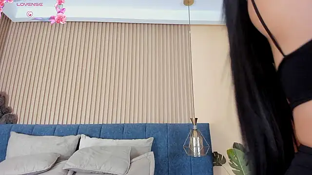 kathecute   online show from February 25, 2026, 1:39 am