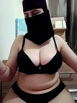 Snapshot of Arabic-Rose chatting on February 20, 2025, 12:47 pm Arabic-Rose online show from February 20, 2025, 12:47 pm