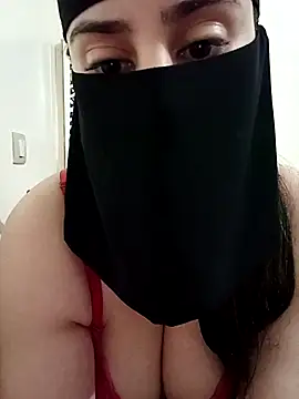 Snapshot of Arabic-Rose chatting on November 19, 2025, 11:54 am Arabic-Rose online show from November 19, 2025, 11:54 am