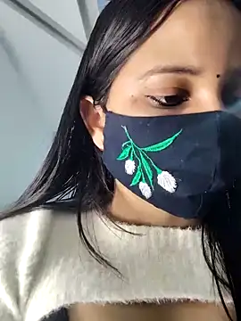 Snapshot of Varnika_aarora chatting on January 23, 2025, 7:22 am Varnika aarora online show from January 23, 2025, 7:22 am