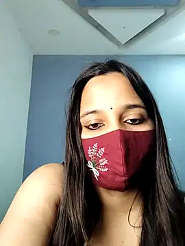 Snapshot of Varnika_aarora chatting on February 18, 2025, 5:31 pm Varnika aarora online show from February 18, 2025, 5:31 pm