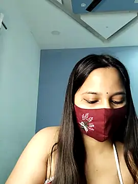 Snapshot of Varnika_aarora chatting on February 26, 2025, 4:41 am Varnika aarora online show from February 26, 2025, 4:41 am