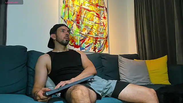 Snapshot of tommy_raym0ndg chatting on February 11, 2026, 4:45 am tommy raym0ndg online show from February 11, 2026, 4:45 am