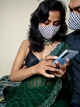 Snapshot of Raat_ki_rani_ chatting on March 12, 2025, 8:31 pm Raat ki rani online show from March 12, 2025, 8:31 pm