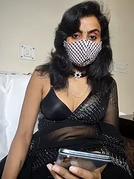 Snapshot of Raat_ki_rani_ chatting on March 11, 2025, 3:56 pm Raat ki rani online show from March 11, 2025, 3:56 pm