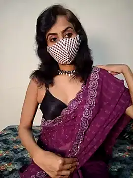 Snapshot of Raat_ki_rani_ chatting on February 3, 2025, 7:10 pm Raat ki rani online show from February 3, 2025, 7:10 pm