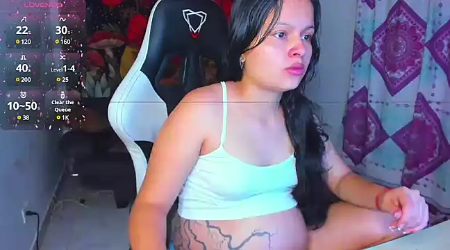 merihot23 online show from December 1, 2024, 10:15 pm