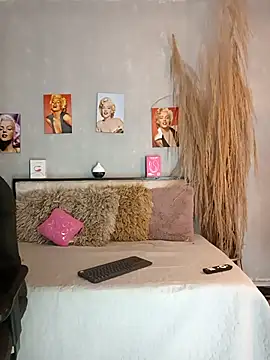 nahiarapalmer19 online show from January 17, 2026, 11:08 pm